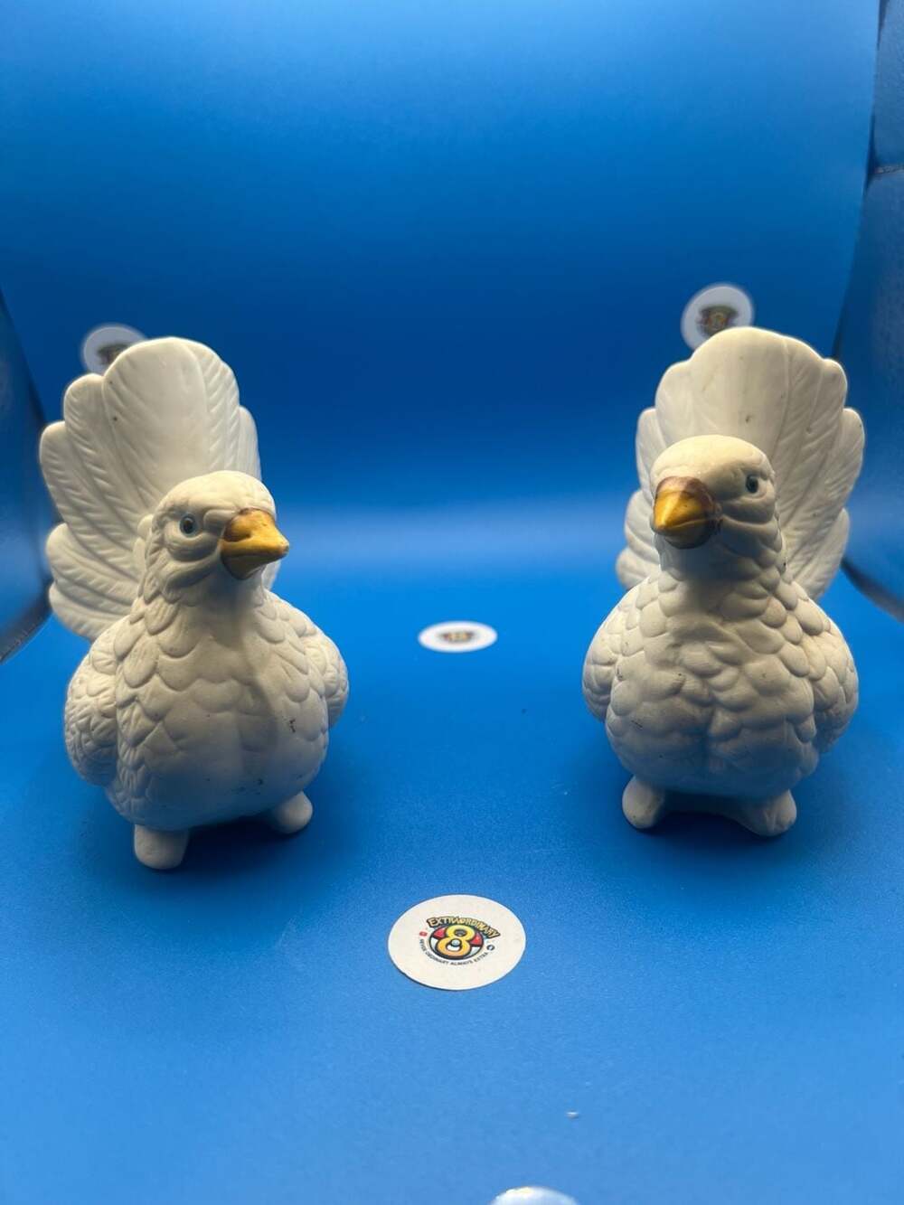 Vintage Ceramic White Dove / Fan-tailed Pigeon Figurines Pair